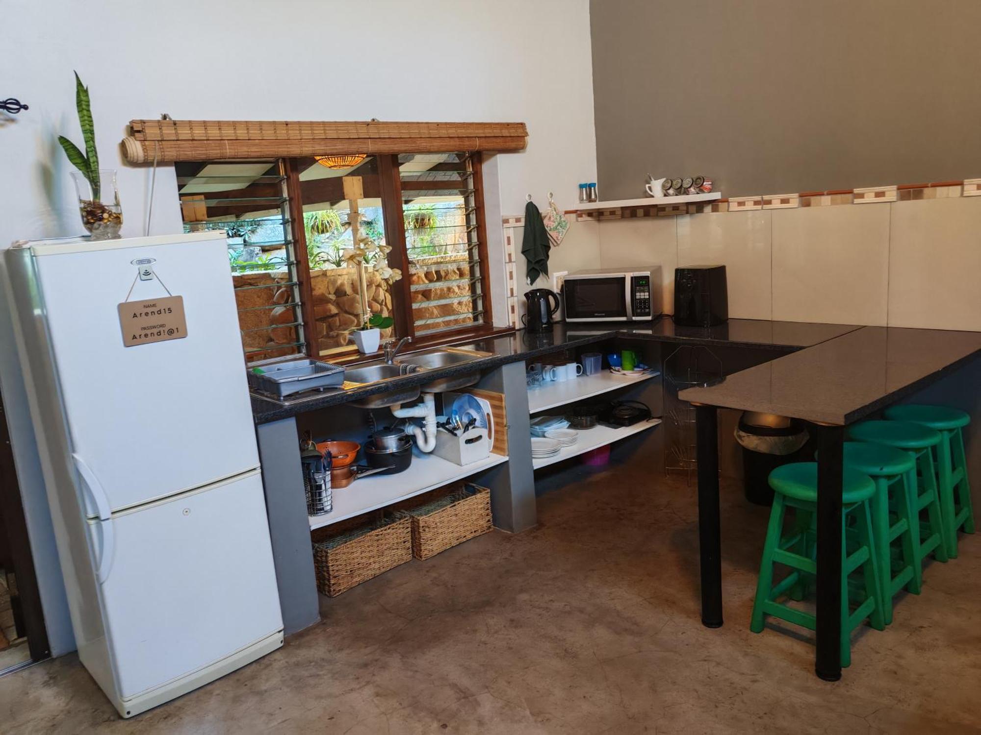Arend Cottage Mbombela Екстер'єр фото